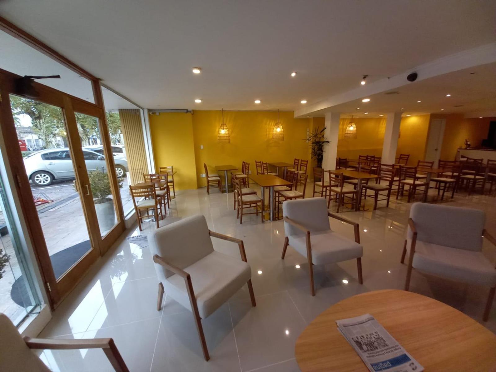 Nuevo Hotel Plaza Minas Esterno foto