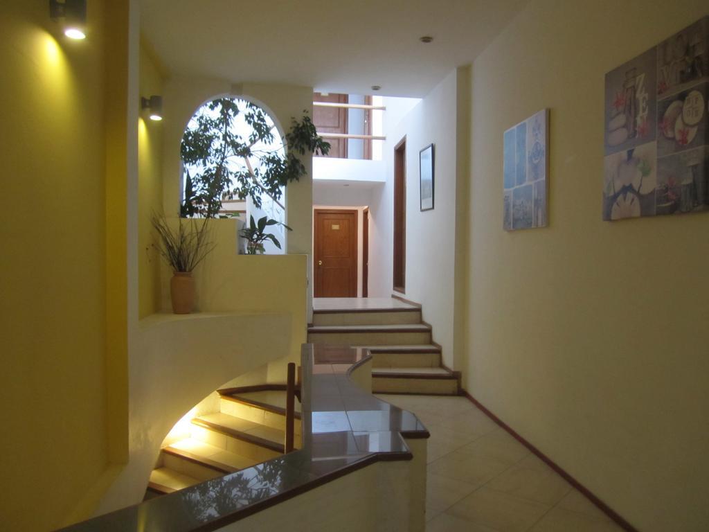 Nuevo Hotel Plaza Minas Esterno foto