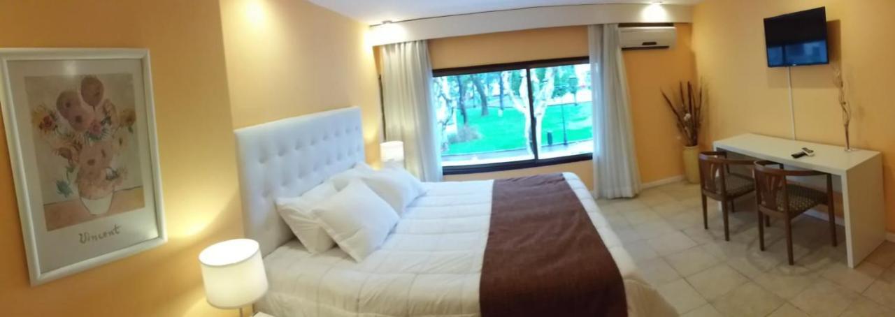 Nuevo Hotel Plaza Minas Esterno foto